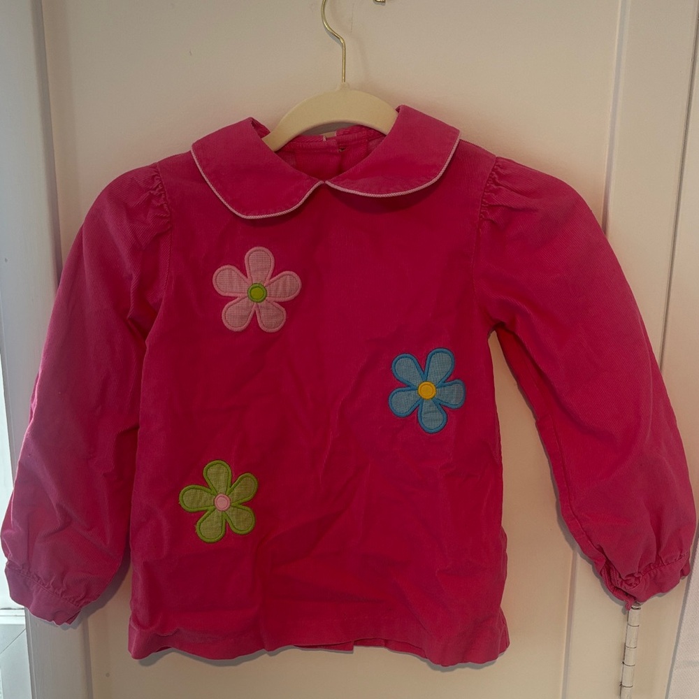 Two friends blouse size 8